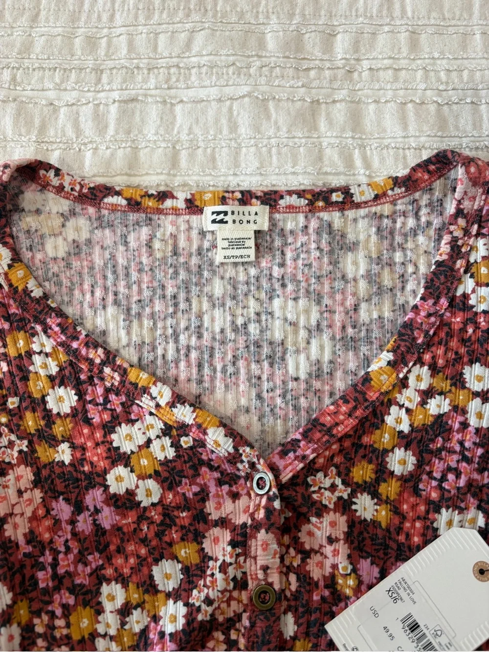 NWT Billabong Pink Floral Ribbed Long-Sleeve Crop Top